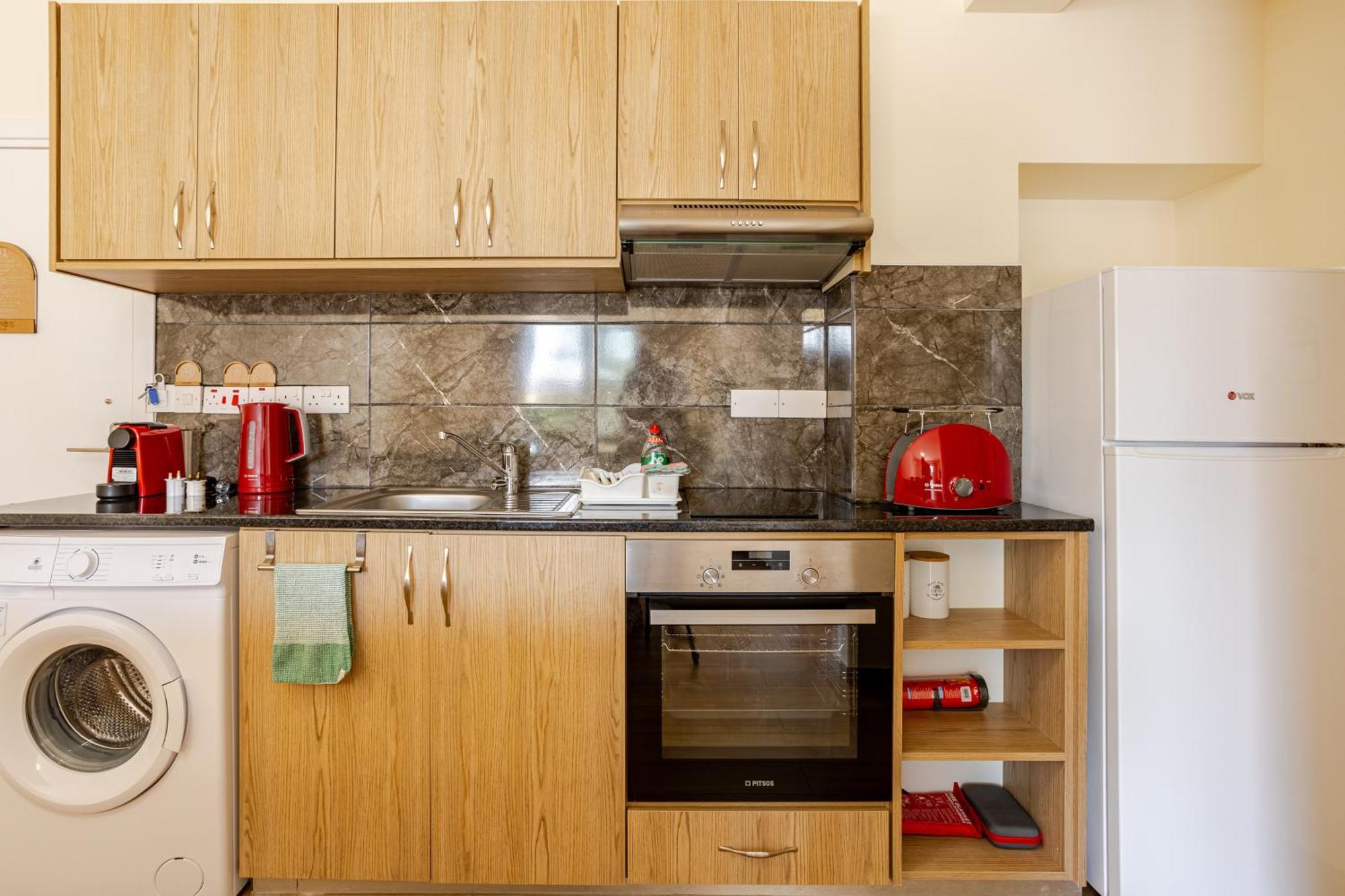 Danaos Seaside 001 With Pool In Tourist Area Apartment Paphos