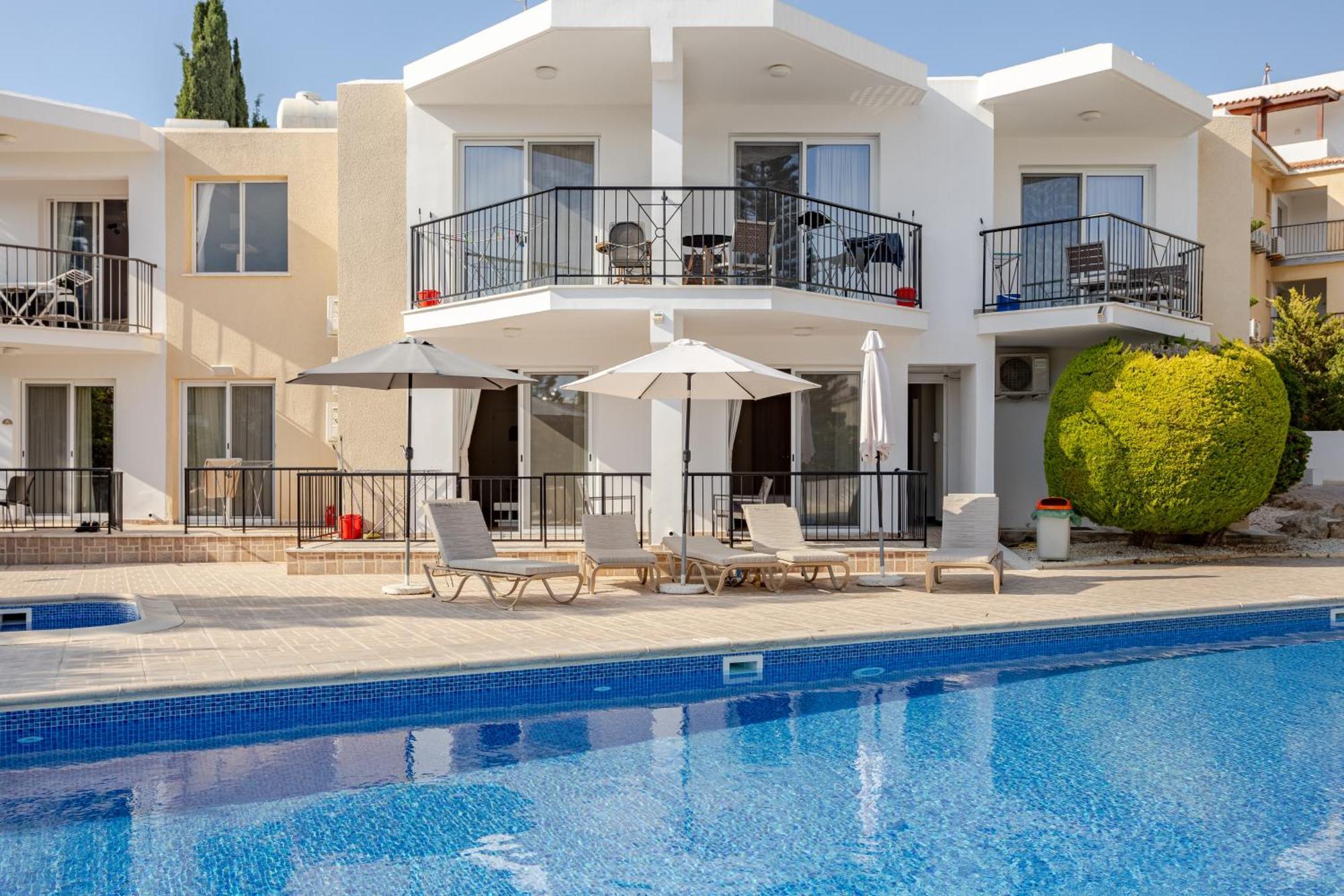 Danaos Seaside 001 With Pool In Tourist Area * Paphos
